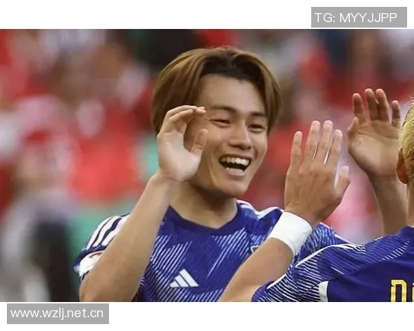 上田绮世梅开二度绝杀费耶诺德登顶荷甲射手王争夺战 上田绮世梅开二度绝杀费耶诺德登顶荷甲射手王争夺战