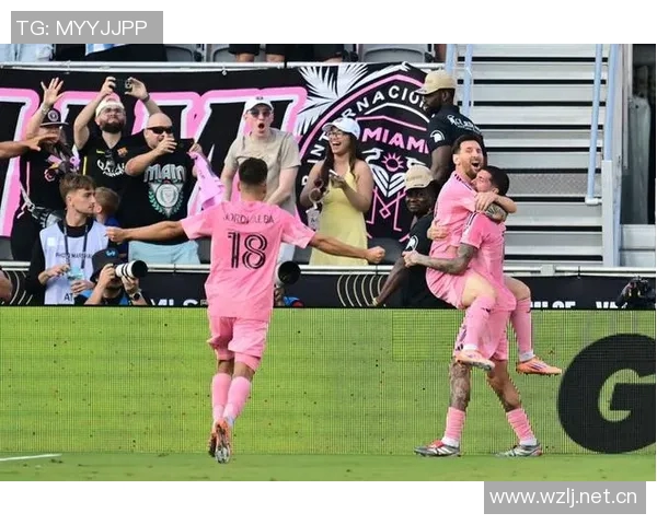 梅西德保罗重返迈阿密国际训练场全力备战季后赛精彩瞬间曝光