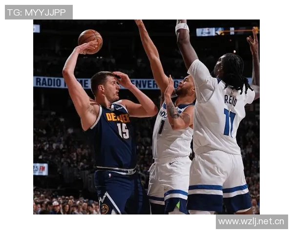 约基奇首节全力以赴对决戈贝尔5投全中砍下13分5篮板3助攻